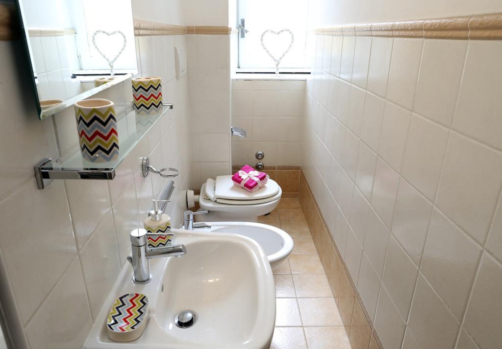 Caracciolo Guest House โรม ห้อง รูปภาพ