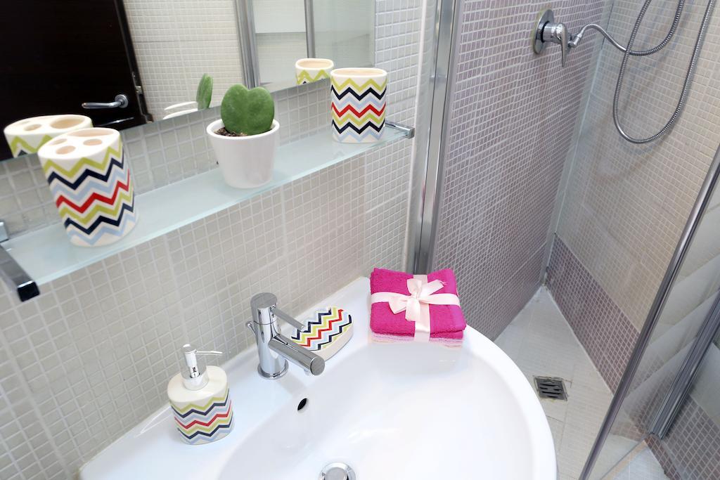 Caracciolo Guest House โรม ห้อง รูปภาพ